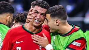 Cristiano Ronaldo menangis usai gagal eksekusi penalti